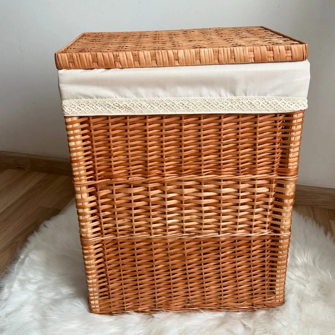 Laundry Hamper with Lid