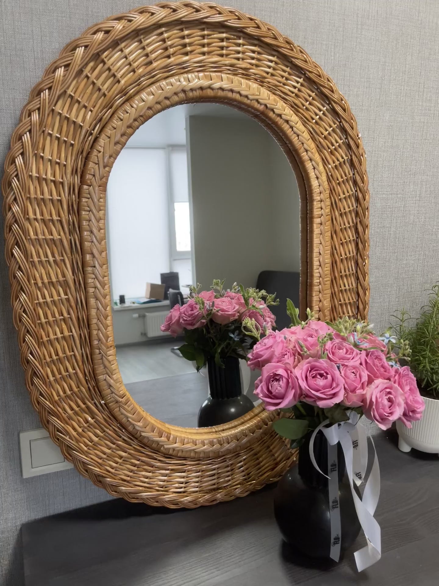 Oval Mirror