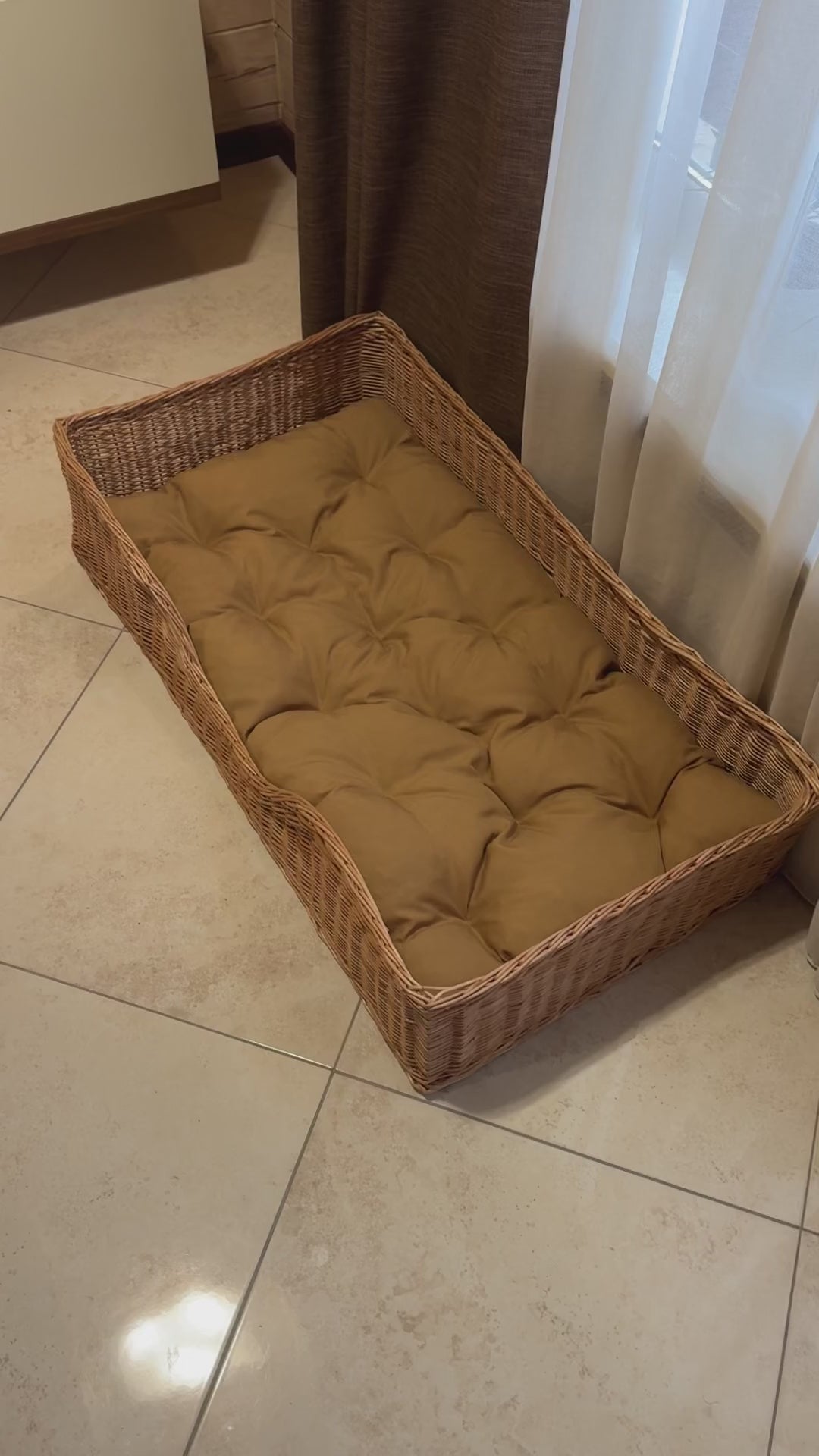 Large Dog Bed – Pet Basket with Cushion